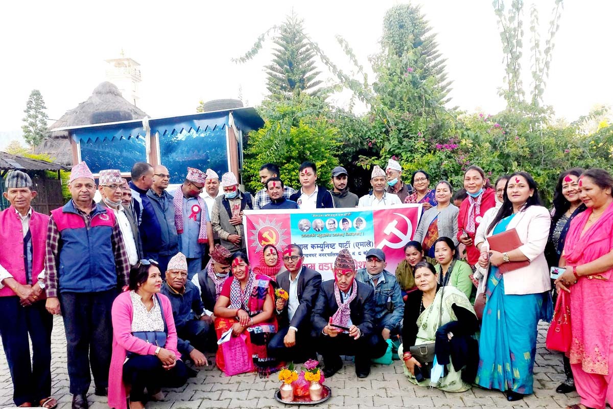 सुर्खेतका ८० वडामा सकियाे एमालेको वडाधिवेशन