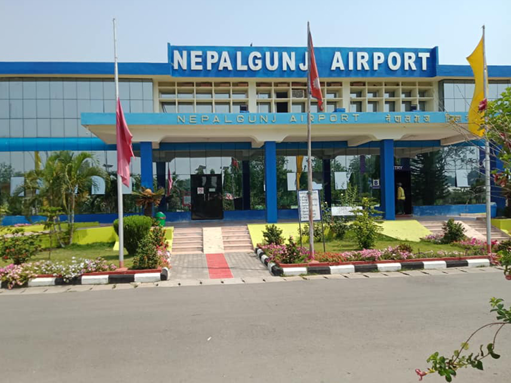 ‘स्याल’सँग ठोक्कियो बुद्ध एयरको जहाज