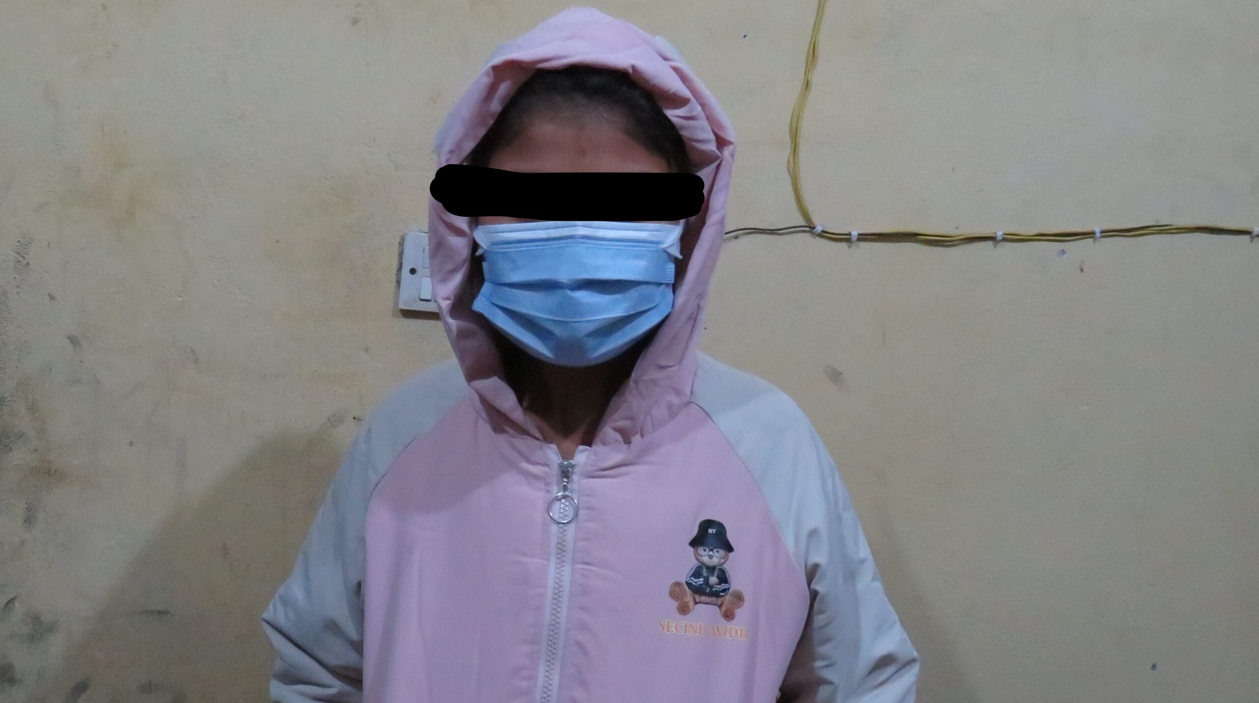 तरकारीमा बिस प्रयोग गरी छोरी मारेको कसुरमा महिला पक्राउ